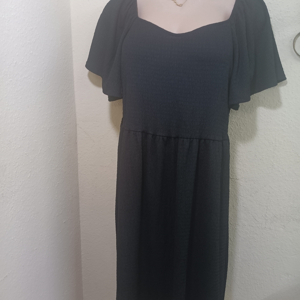Ava & Viv Black Midi Dress